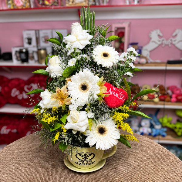 Arranjo sonhos em rosas